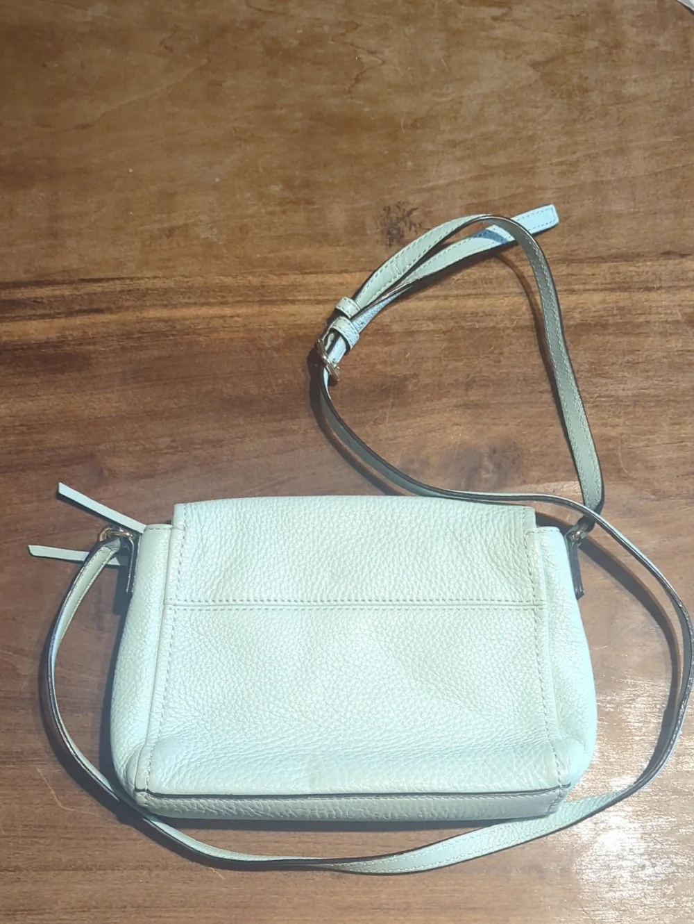 kate spade small pebbles